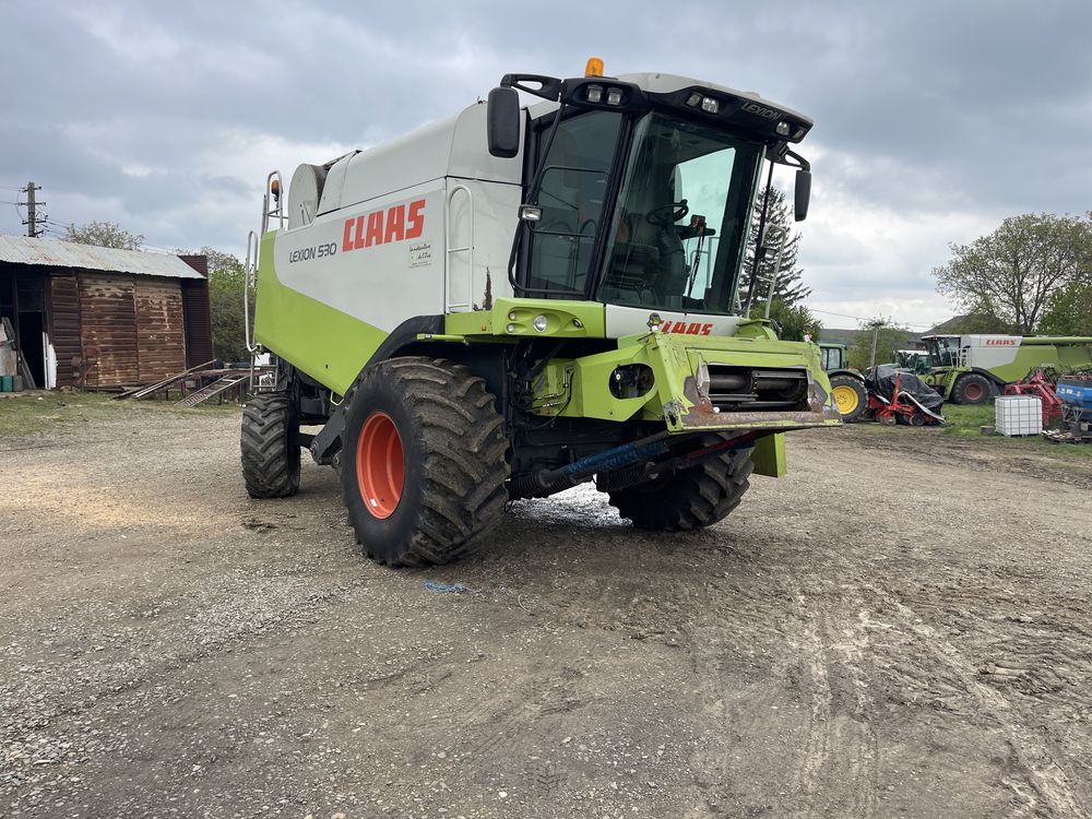 Claas Lexion 530