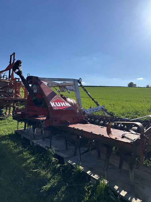 Freza Kuhn 3 m +suport