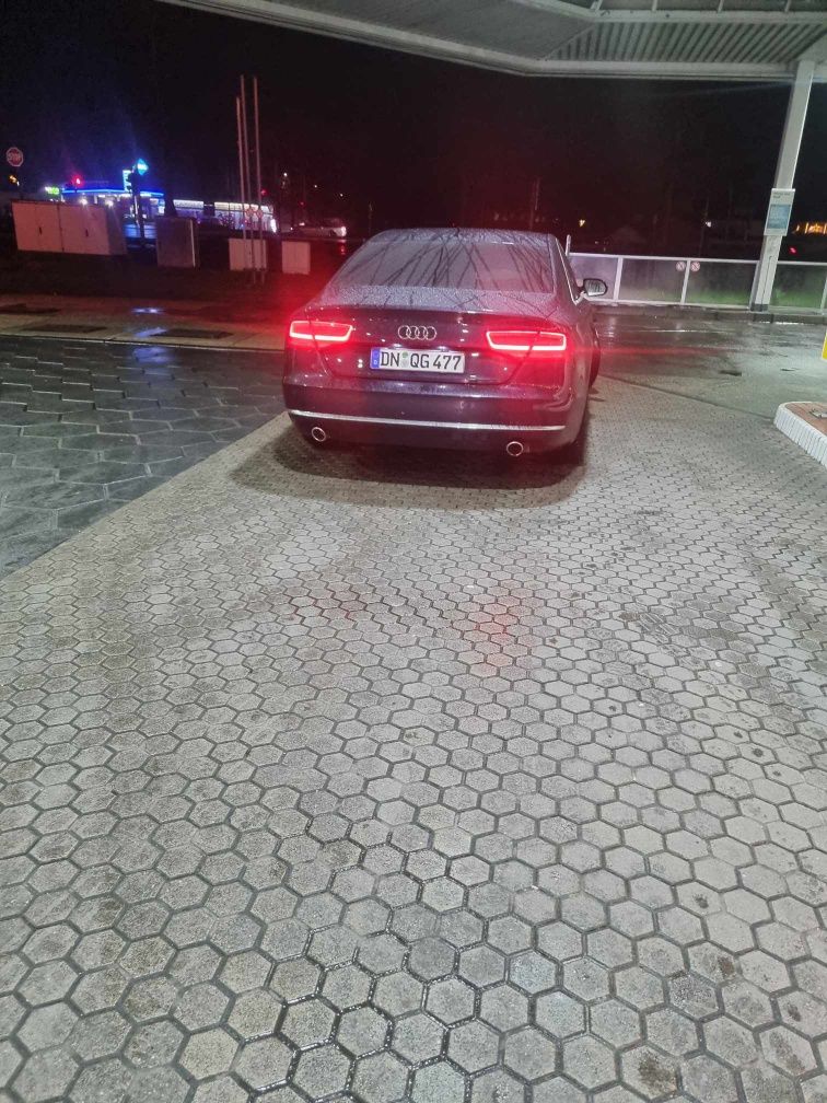 De vinzare audi A8 4.2D