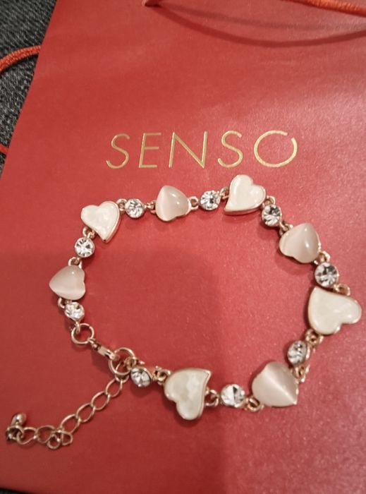 Нова прекрасна, италианска гривна Senso със сърца