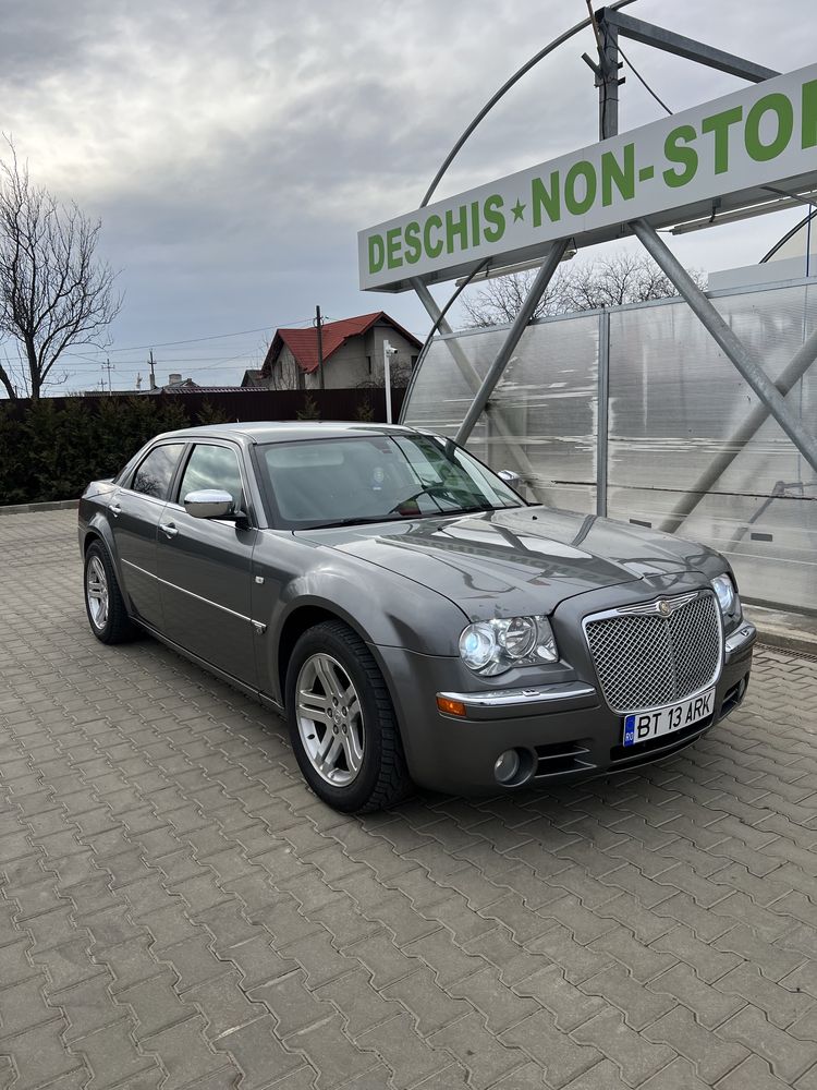 Chrysler 300c (motor Mercedes)