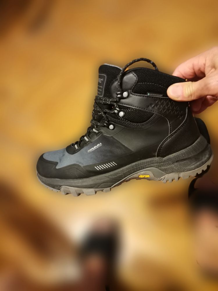 Мъжки водоустойчиви Зимни боти Hi-Tec Vibram ходило