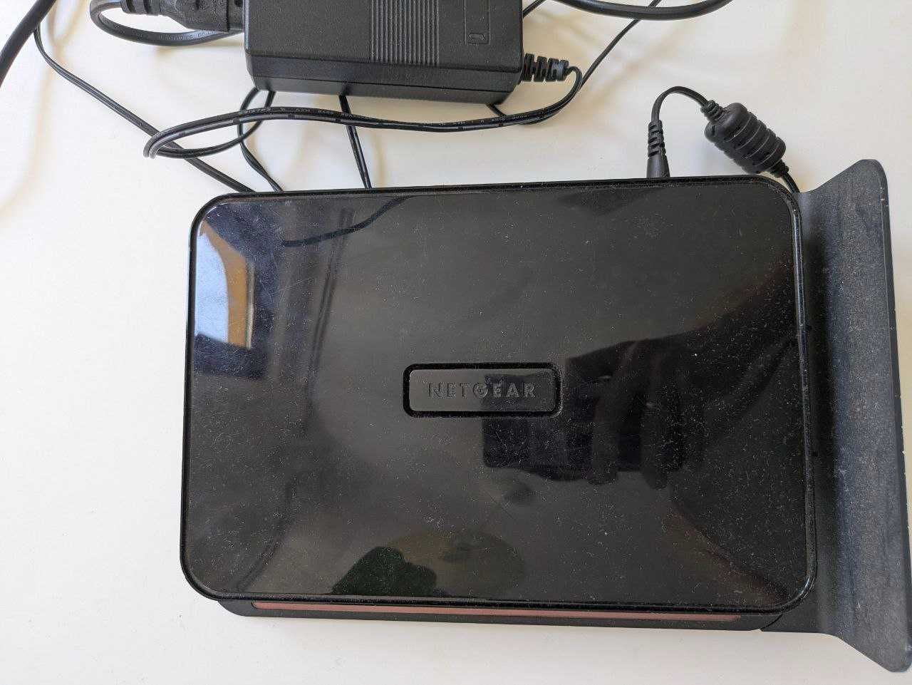 NETGEAR WNDR3800 безжичен рутер Гигабитов OpenWrt