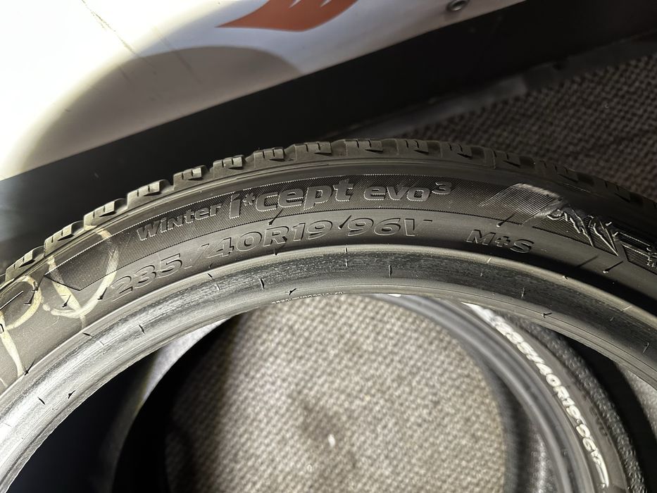 235/40 R19 96V XL - Hankook Ventus S1 Evo 3 M+S Oferta