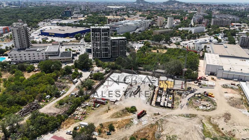 Продава се Двустаен апартамент в Пловдив, Тракия - 68 кв.м за 994 €/кв.м - Снимка #3