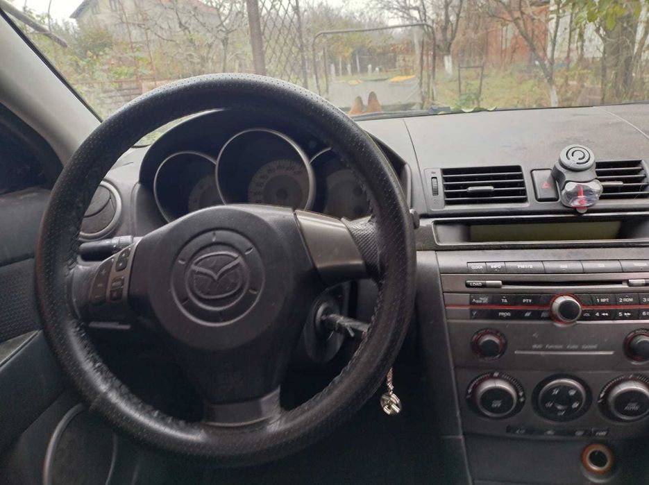 OCAZIE!Vand MAZDA 3-1,5 tdi-Portiere, stalp, aripa spate, avariate