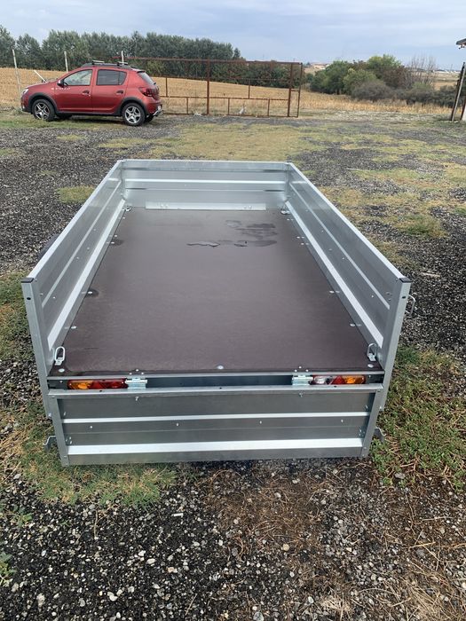Remorca 750 kg Valahia Zefir 210x115x34 cm cu Sasiu Ranforsat