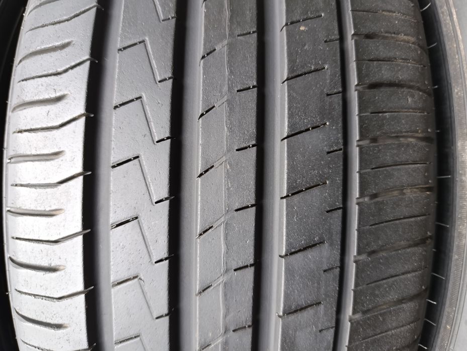 Anvelope de vara 225 60 16 Falken 4 buc
