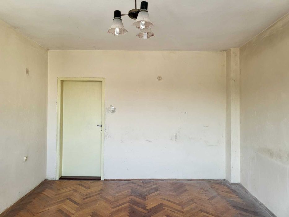 Продава се Двустаен апартамент в Русе, Широк център - 68 кв.м за 706 €/кв.м - Снимка #7