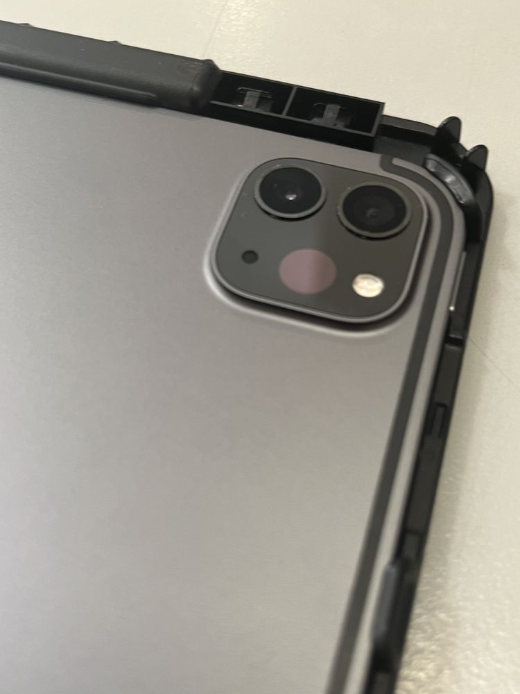 iPad Pro 11 1TB A2230 (2020)