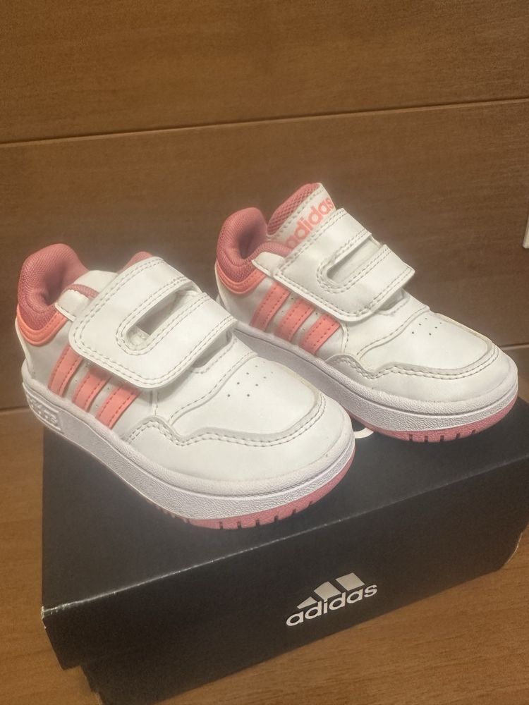 Детски маратонки/кецове Adidas