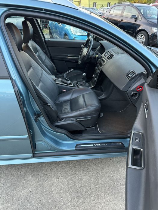 Volvo V50 2.0diesel R-desing 2009
