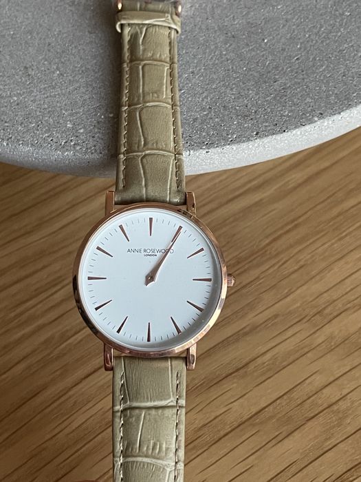 Дамски часовник Annie Rosewood