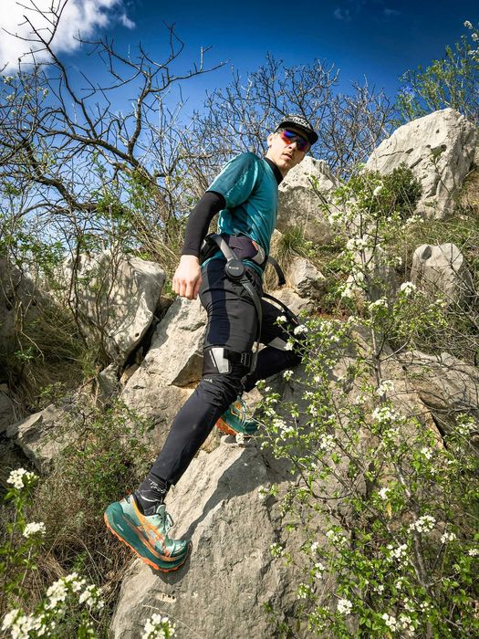 экзоскелет для ног hypershell