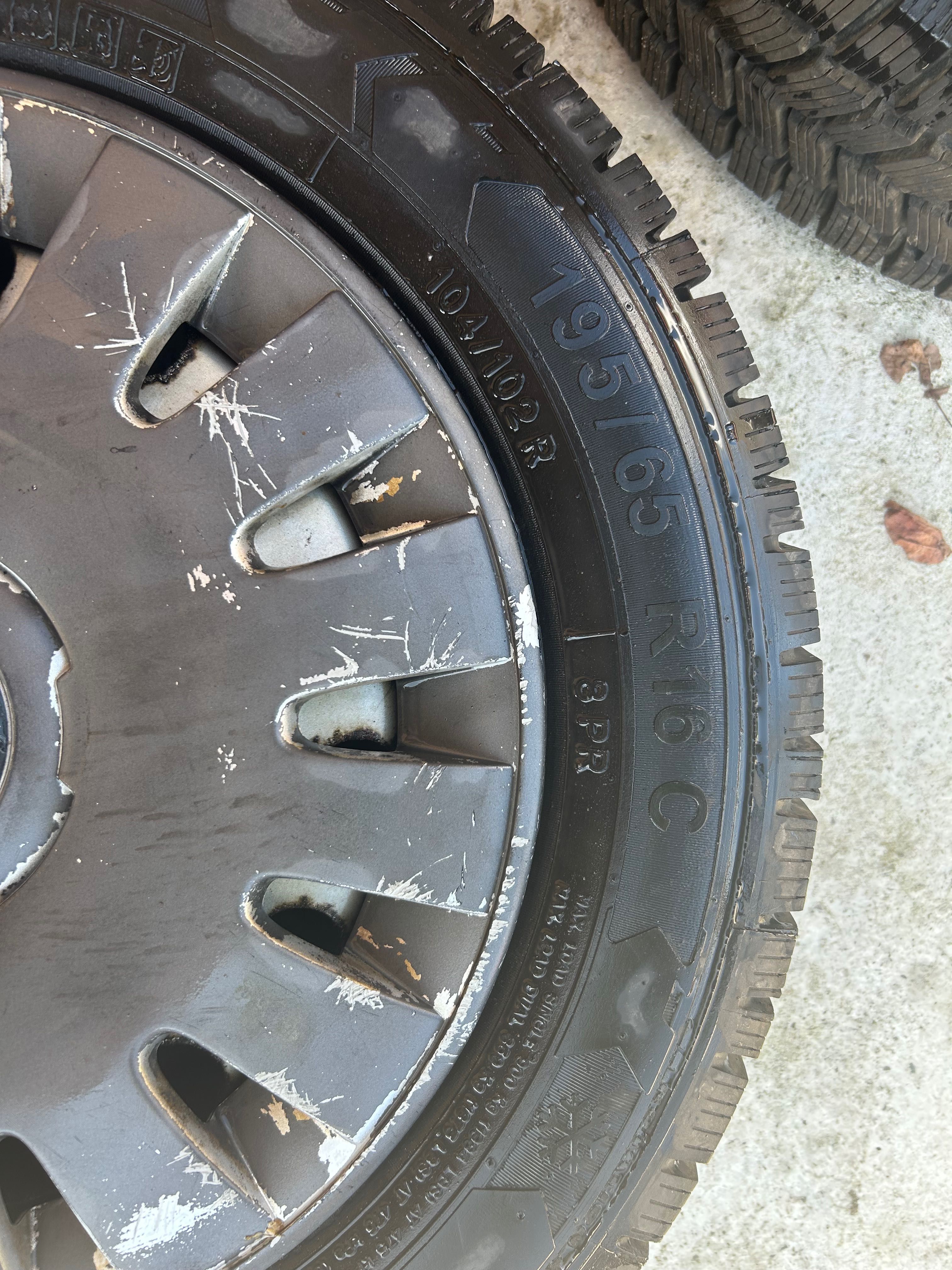 Anvelope și jante de tabla pe  195/65 R 16 C