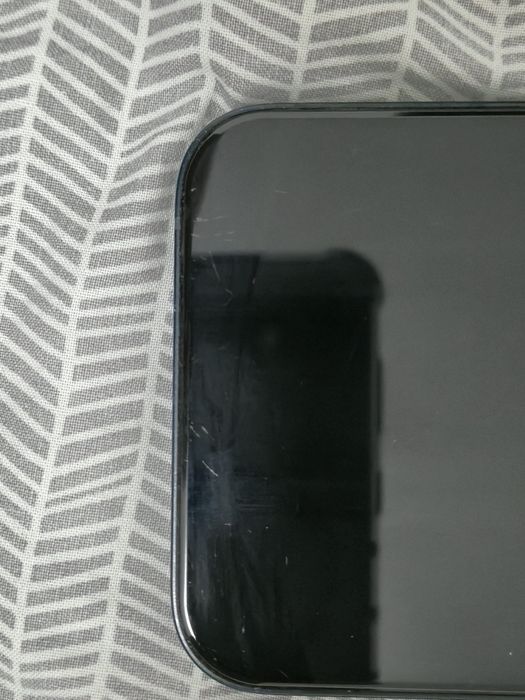 Iphone 14 plus ușor negociabil