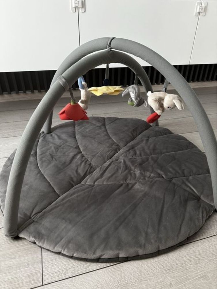 Saltea de activitati pentru bebelusi IKEA GULLIGAST