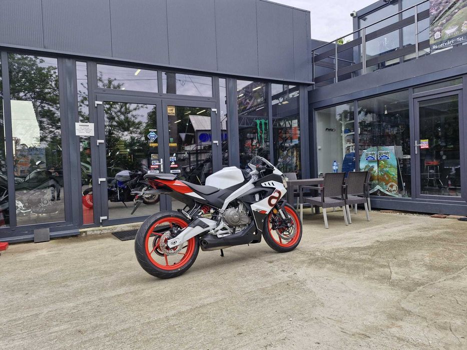 Aprilia RS 457 model 2025 pt A2 -livrare showroom EST BIKE Campina