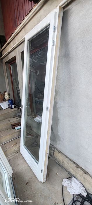 Ferestre sticla termopan & lemn stratificat