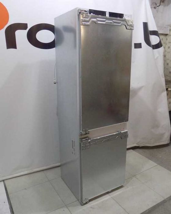 Хладилник за вграждане Bosch KIF86PFE0 код 4171