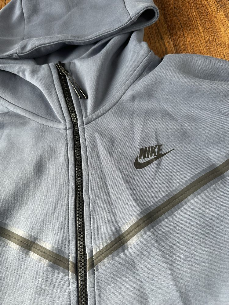 Nike tech fleece baby blue Оригинално! CU4489-491