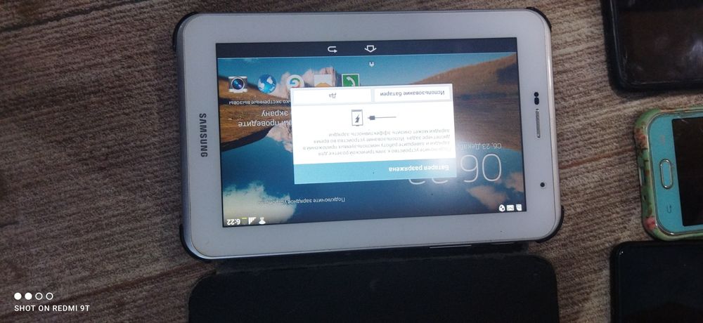 Продам телефоны на запчасти