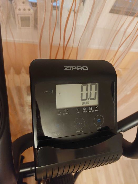 Bicicleta eliptica fitness magnetica Zipro