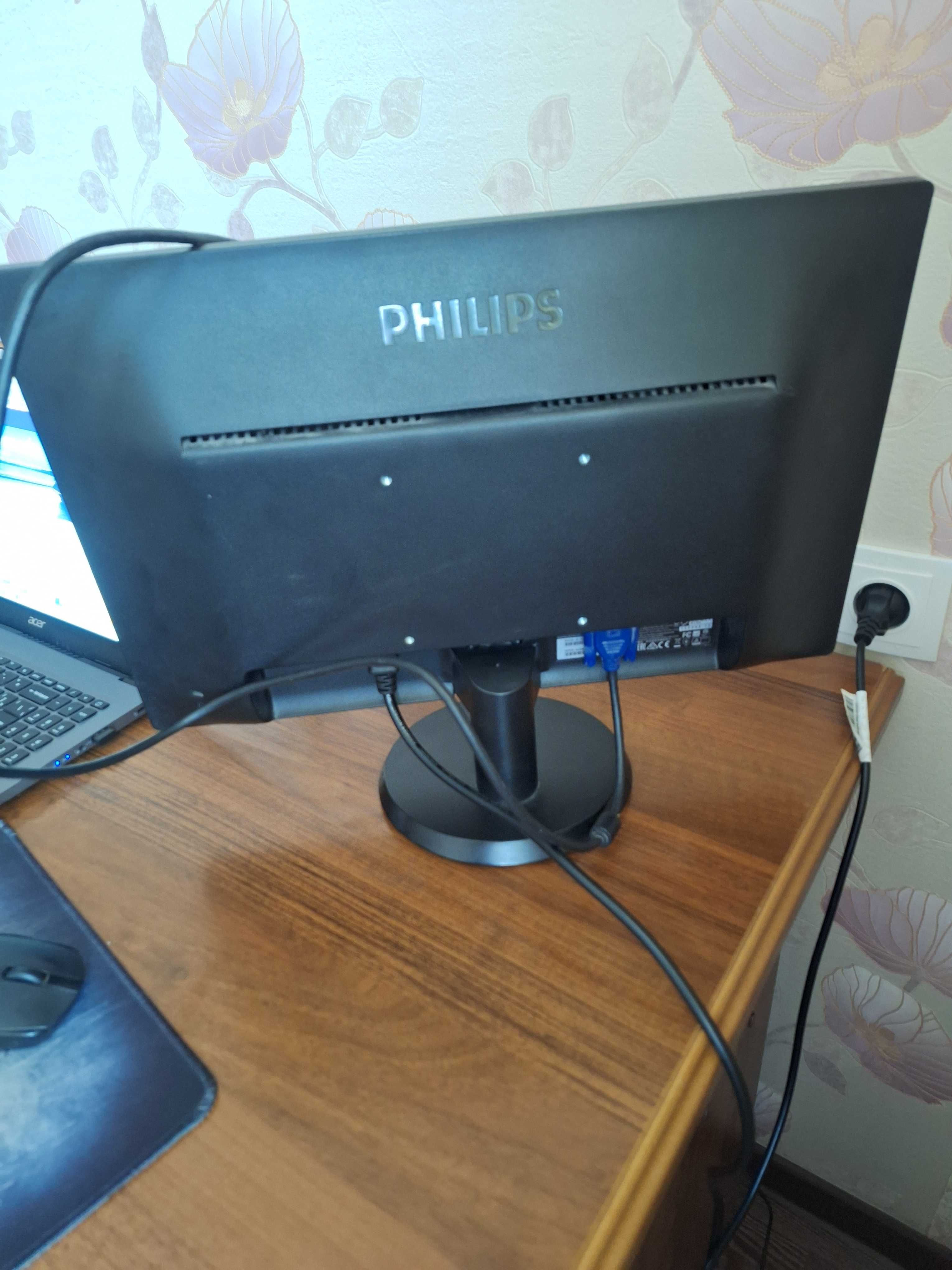 Продам монитор для ПК, Philips 19 лед, в отличном состоянии