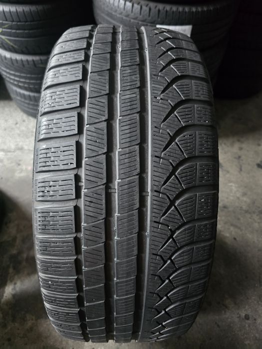 Pirelli 255/45 R20 105V MS iarnă