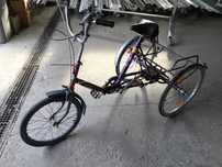 Bicicleta cu trei roti