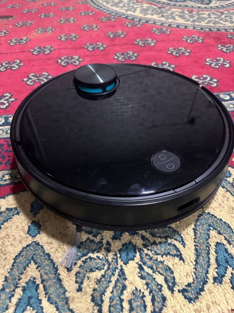 Робот-пылесос Viomi Cleaning Robot V3, черный V-RVCLM26B