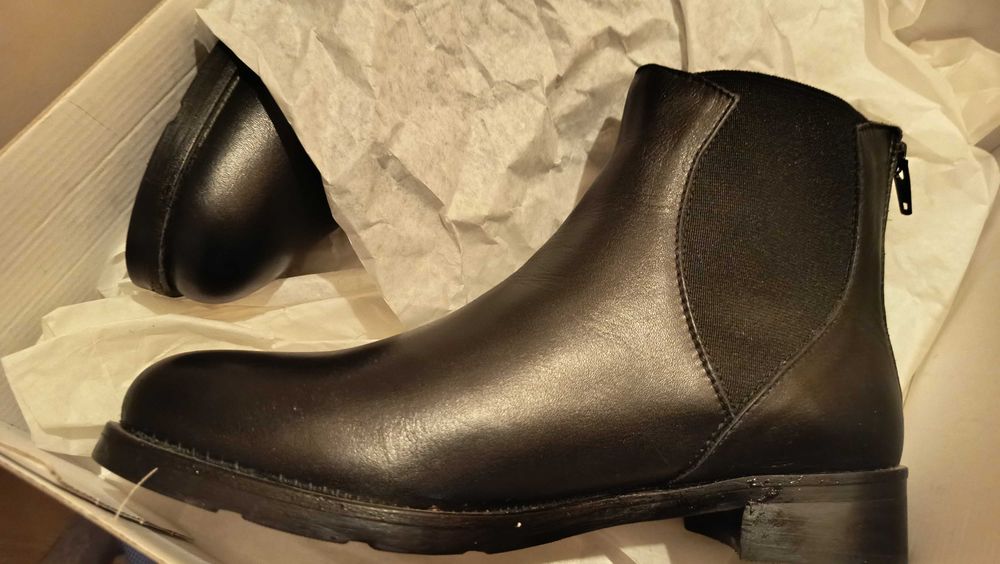 Боти, естествена кожа, 36 номер