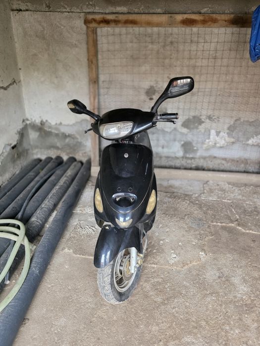 Vând scuter gy6 49cc 4t