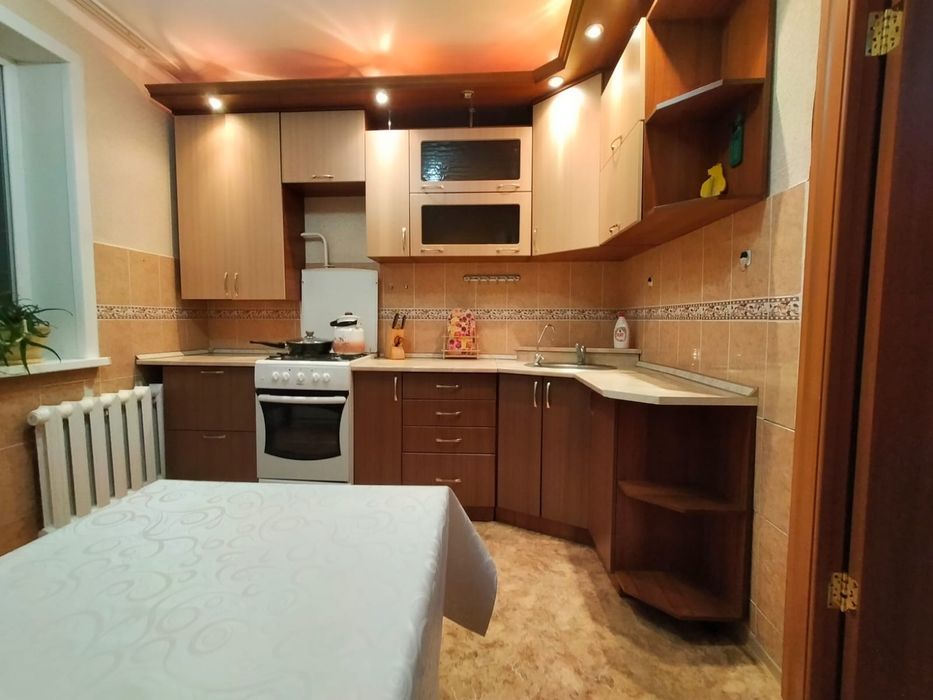 Продам 2 комнатную квартиру, Абая31