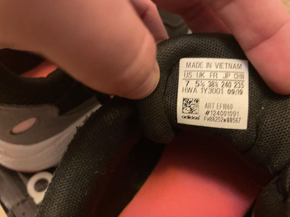 Incaltamine Adidas Marimea 38