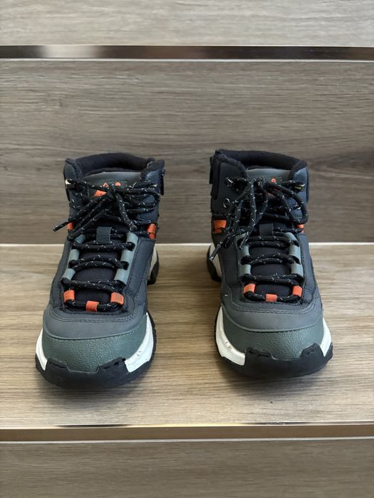 Детски боти Зара