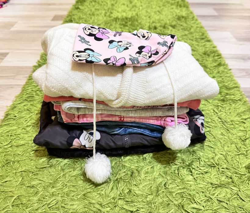 Много запазени дрешки за момиче 18-24м