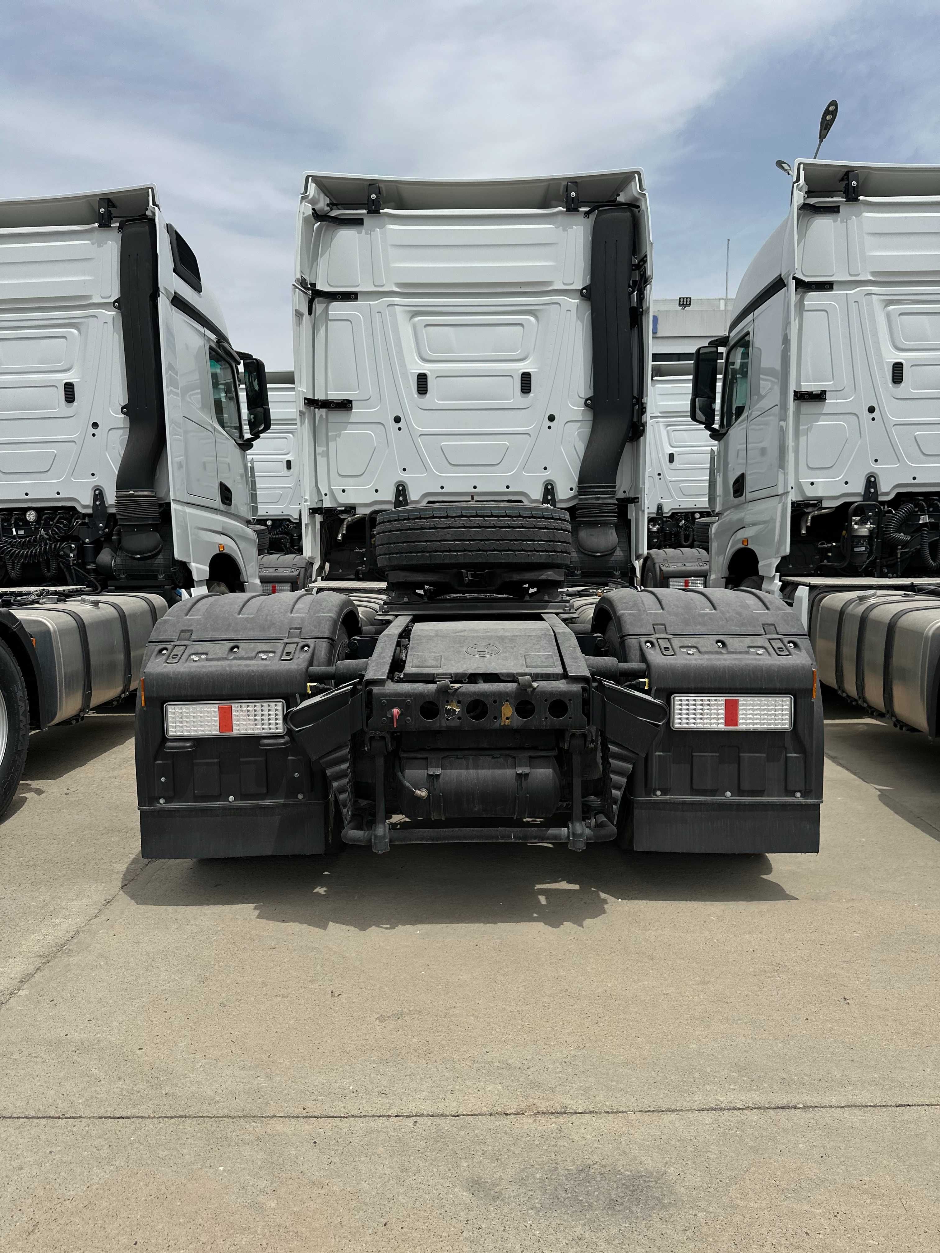 KAMAZ tyagach 1 mostli
