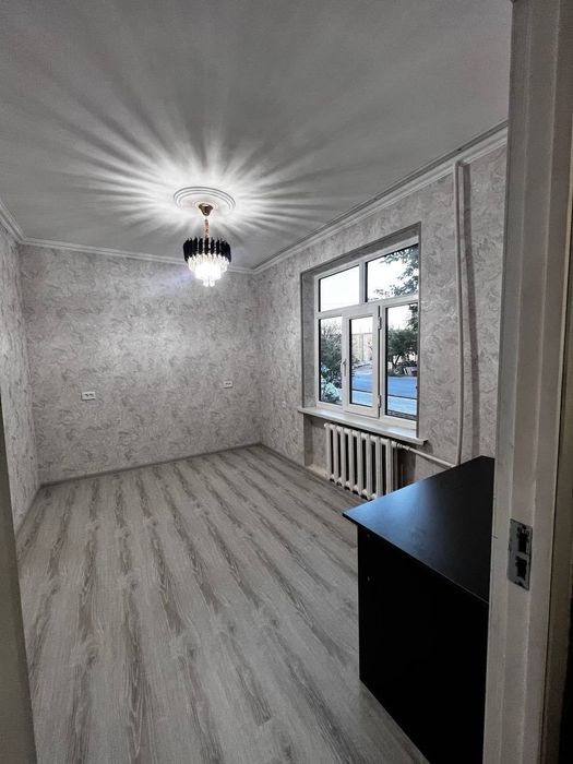 Продаю с ремонтом 1/1/5 на Лисуново 4, возможно под нежилое!