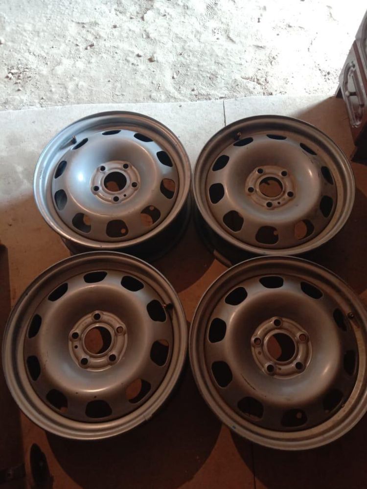 Диск Ниссан  215/65 R16