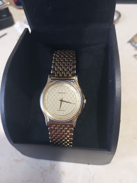 Superb,elegant ceas Tissot seastar,quartz ,7 jewels,auriu,baterie noua