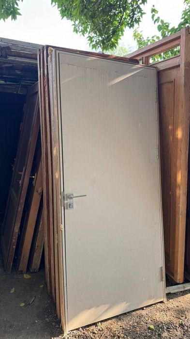 Taxtalik va Mdf eshiklar