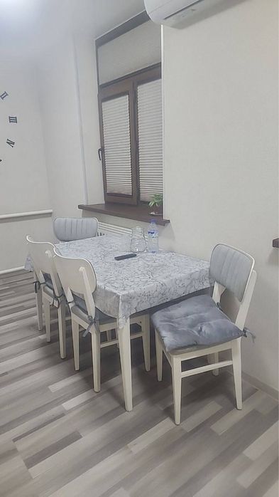 4 талик стол стул сотилади