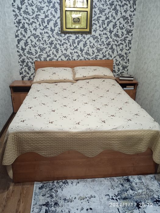 Кровать с тумбами, комод