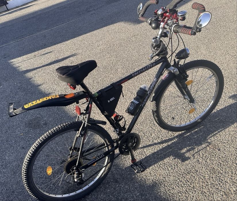 Алуминиево Колело. Rockhopper specialized. 26