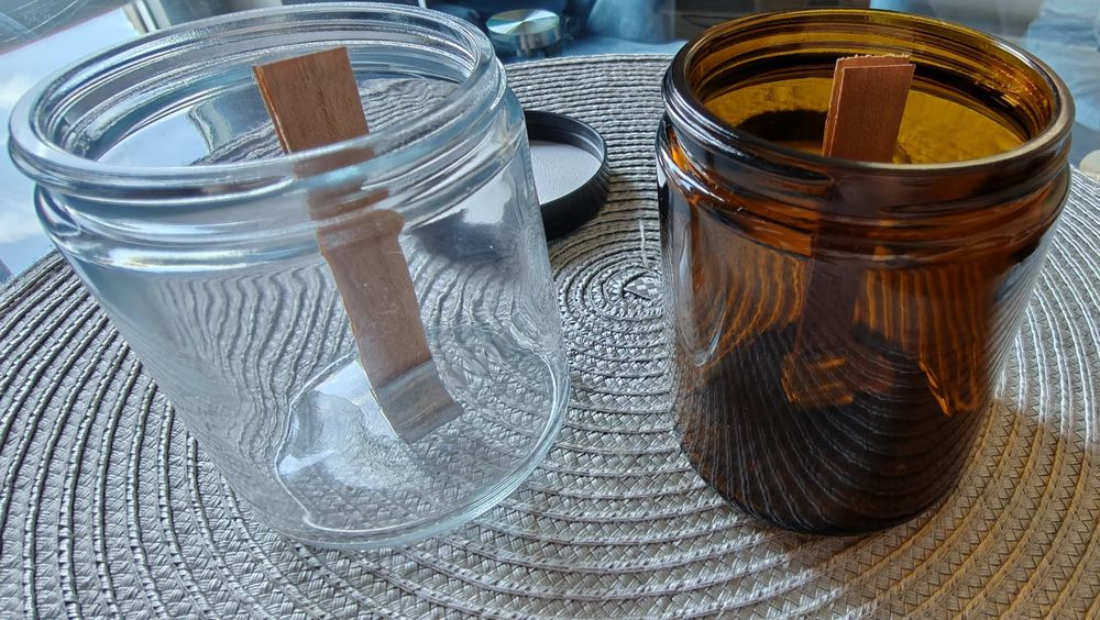 Vând ceara Soia, accesorii lumanari, cutii de carton