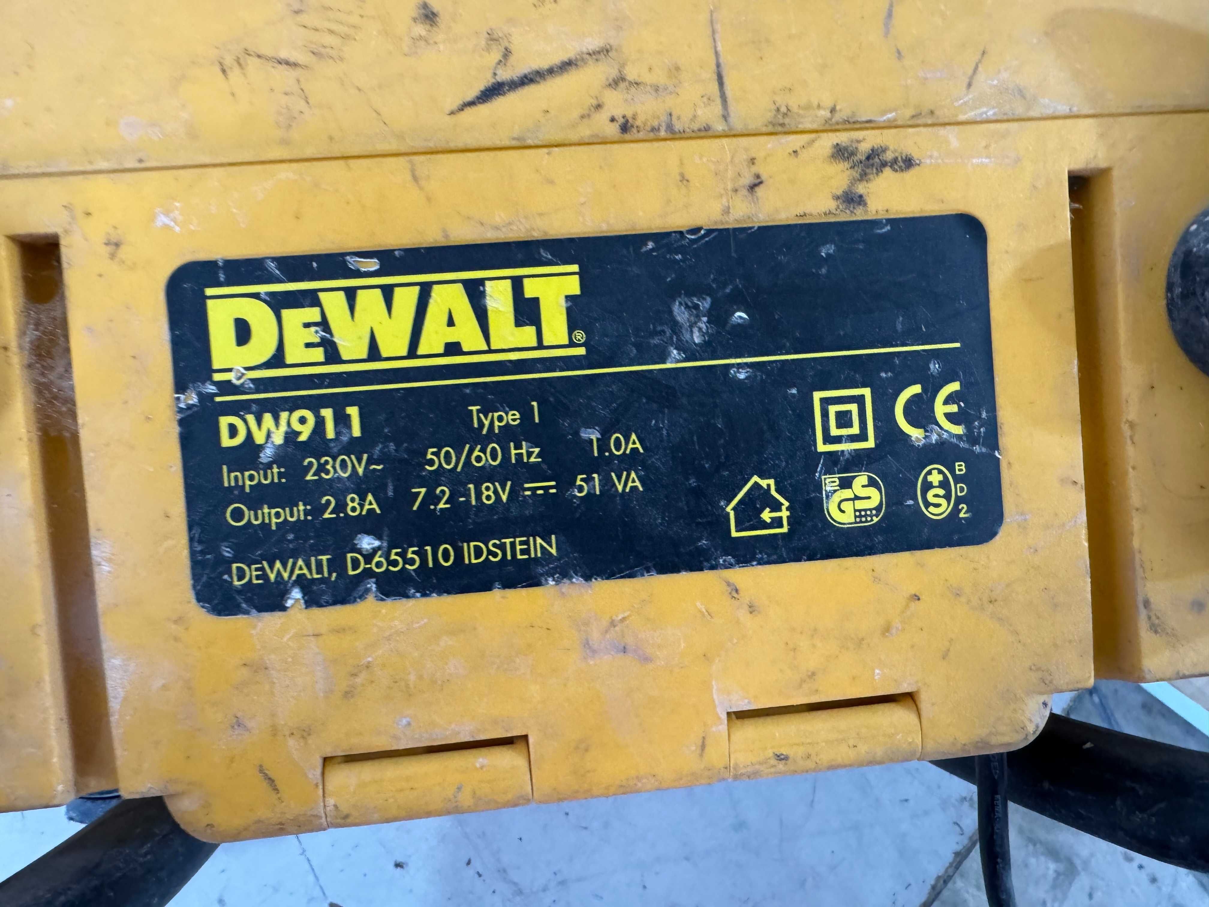 Радио - Dewalt DW911