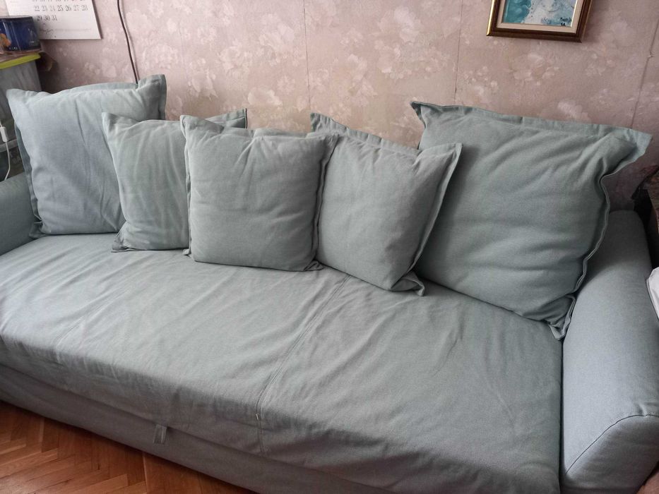 Триместен разтегателен диван с ракла