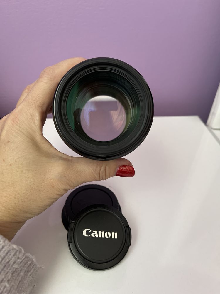 Canon Lens EF 85mm 1.8