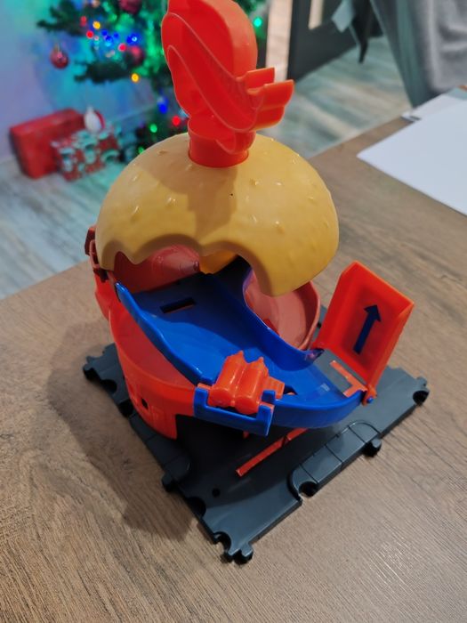 Писта Hot Wheels City - Бургер ресторант